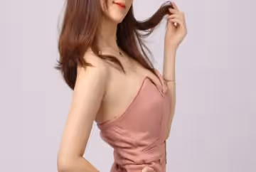 叫湿节快乐♥️丝袜女教师越叫越湿越快乐?