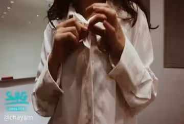 OL上班慾火焚身，覺得好想要?
