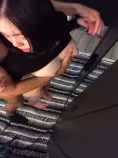 淫蕩巨乳騷女_約炮友在家直接開操_站立後入猛烈抽插_銷魂淫叫。