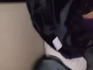 FC2PPV 2568279-1 １０日削除【顏曬し】美貌の女がクズ男の博打代を借りに來たのでビルで他人汁飲ませた後ホテルで無許可中出し
