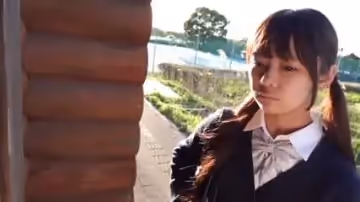 清純jk美眉初撮影有點害羞野外公共廁所中出大量內射回房操的白漿四溢呻吟不停眼淚嘩嘩