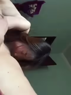 妹妹好騷啊估計好久沒有做愛了。