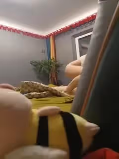 【兔兔小護士】真實三甲醫院剛畢業的小護士饅頭逼第1次被男友干極品反差婊的!