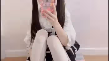 蔡小熊i是誰？蔡小熊i之前叫小野櫻，是知名的coser、女主播