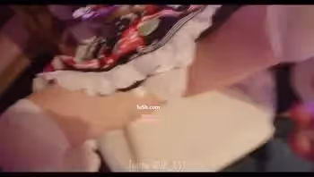 推特女神jk_0571私拍作品福利，讓緊縛白絲女僕把軟的變硬