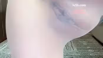 極品粉嫩純欲女神麻酥酥肉色亮絲真空福利，包臀短裙絕美誘惑