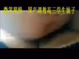 黑黑的毛抽插時候弄到逼里去了，老公你真壞