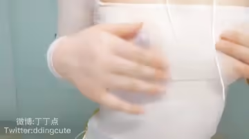 完具娜美閨蜜丁丁點-輕紗zw自拍