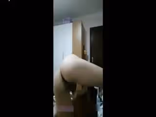 欲女少婦康語涵各式性感著裝勁歌艷舞連體絲襪情趣道具自慰。