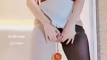 推特網紅女神奶咪黑白雙絲特輯私拍福利