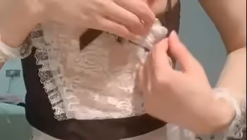 推特網紅女神閔兒定製福利，絲襪女僕的特殊伺候