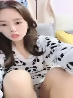 ！超級超級漂亮~自慰高潮！狂噴水~~！。