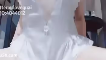 娜美妖姬是誰？娜美妖姬是知名的微博網紅女神，這一部網紅福利視頻中，娜美妖姬上演女上位騎乘表演，全程誘惑滿滿
