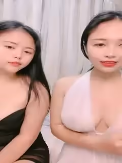 酒窩甜美小姐姐！姐妹一起雙女秀！假屌磨穴互插。