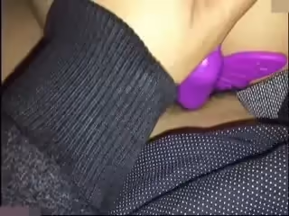土豪包養高三學妹狂虐調教，舔腳虐肛!。