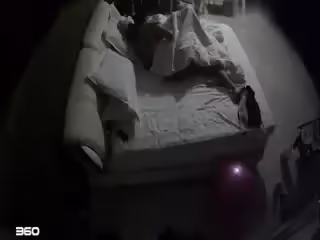 舔逼哥舔得妹子大聲淫叫!。