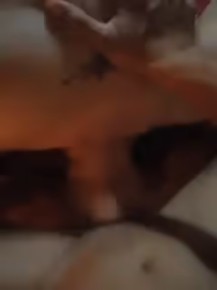 深喉 口交 騷貨女友居家玩啪啪刺激。