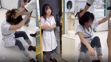 網曝熱門事件化妝品專賣店的小三被打_衣服都扒奶子都露出來了太暴力_騎著湊_別說還挺漂亮