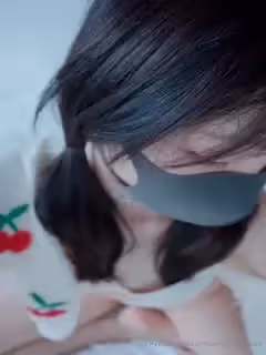 HongKongDoll-玩偶姐姐-塗趾甲油