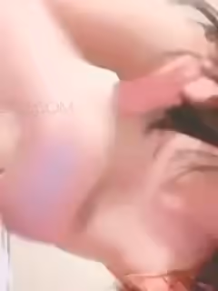 包臀裙顯得屁股好大呀，嘻嘻蓉蓉小妖精