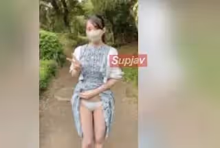 FC2PPV 3423209 【#89-2】禮儀正しい保育士さんが、人通り多い公園で露出してんのエロすぎる件。解放的気分を味わい興奮