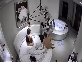 酒店偷拍-飽暖思淫慾 飯後激情爆操非常漂亮的美女同學 沒操夠幹完還想做!。