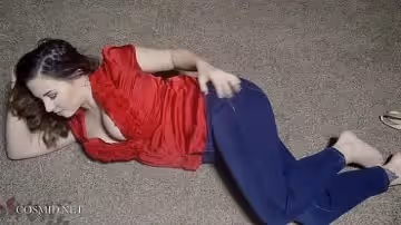 cosmid paige rad rolling on the floor