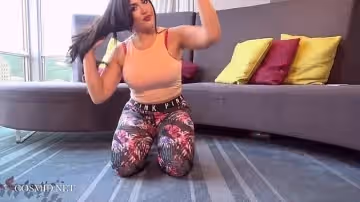 cosmid milena shore workout stretch