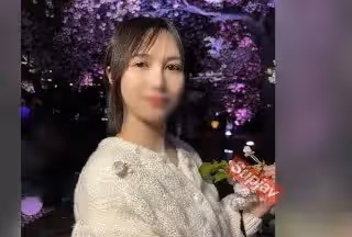 FC2PPV 3258033 【完全顏出し】【初撮影】夜桜舞い散る仆たちの初デート バスガイドまなみちゃんをデカチン発射ツアーにGoToトラベル♡