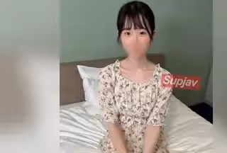 FC2PPV 3259498 「お金いらないです..もう帰りたい…」大人気アイドルグループに所屬していた18歳アイドルの涙。
