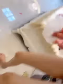 #腿腿會發光 #榨精少女 一線天粉穴姐妹花