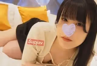 FC2PPV 3233950 【個人撮影】いちか18歳　美形スレンダー可憐パイパン看護學生に大量中出し