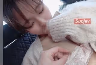 FC2PPV 3231541 【初撮り】田舎で見つけた女子◯生Rちゃん、出會ってすぐ車內でフェラチオ、マンクパ、紐パンの隙間から激