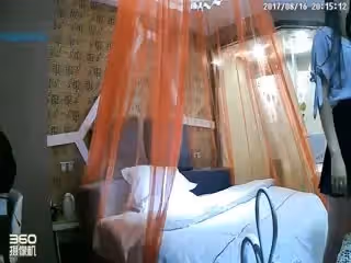 酒店偷拍高顏值魔鬼身材極品長腿模特約炮網友酒店住了2天不知道被乾了多少次