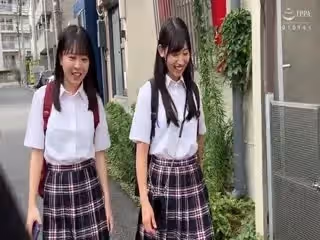 [4K]STSK-072 ねんいち 盜撮バレ・完全アウトからの神展開 睨まれ蔑まれオワコンからの天使様！～日替わりP・ダブルF・4Pへと覚醒