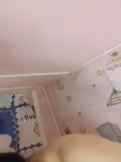 處女！清純女神~宿舍大秀~【白蔚】超級清純~蛋都擼炸了~✨✨✨--不遮不擋，不知道便宜了哪個男同學_20220517-225223-707
