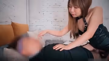 【SWAG】 『沐沐』 暗黑系女王給我跪好趴下屁股翹高