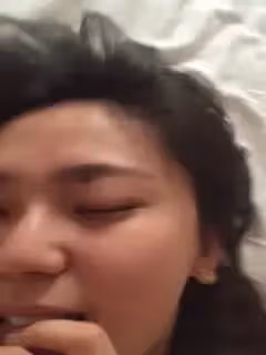 表情很到位，淫聲不斷