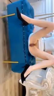 頂級蜂腰翹臀，極品身材2️⃣