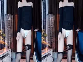 《瘋狂抖音》萬元定製網易CC顏值熱舞主播極品反差婊【欣彤】金主定製~又美又騷露點艷舞挑逗各種高潮臉(5)
