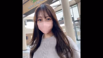 第1次拍攝·外觀！ ！已經20歲的肉感曲線美人…F罩杯白皙美女巨乳吸肉棒表情淫穢連續射精給女大學生！