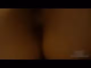 哥哥不在家亂倫草了午休的嫂子的!
