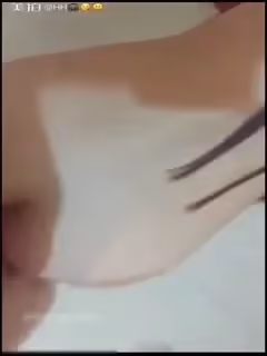 身材性感美腿網紅妹劇情辦公室文秘工作失誤想不被辭職就要把老闆伺候舒服了被各種干對白搞笑淫蕩