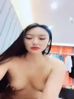 高挑模特，氣質很好一個人搔首弄姿，熱舞 全裸自慰鏡頭前掰穴粉紅色的蝴蝶穴