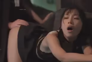 國外留學生《劉玥》欲女發騷召喚狂信者做愛騎乘內射！的啊