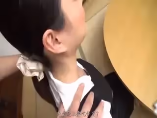不當一回事的性愛 ～拚命對我假裝不在意的她～