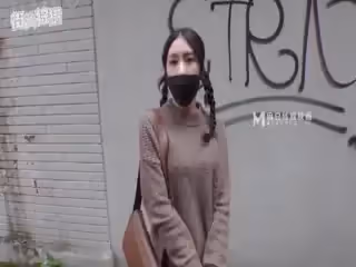 麻豆AV MDAG MDAG0001 街頭狩獵 EP1 害羞素人大解禁 #譚瑛瑛