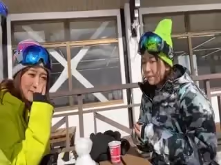 326EVA-165 N 授權陰道射精到一個醉酒的滑雪板