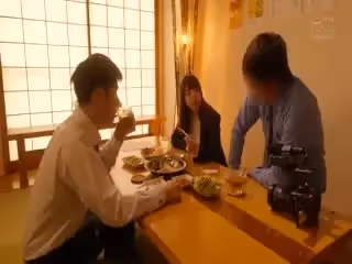 実は隠れ巨乳だった親友の彼女… 欲情した仆は親友不在の夜に朝まで抜き挿ししまくったゲスの極み生ハメ性交。 森下ことの