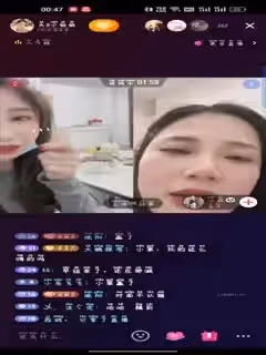 《瘋狂抖音》美新娘5 美女喝高了灑酒瘋耍的點大當街脫光光擺pose還跟jc動手(19)